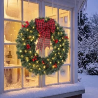HOMCOM Couronne de Noël Ø60 cm avec Lumières LED 8 Modes, Nœud, 140 Branches, Pommes de Pin et Baies, Couronne de Noël, Vert(m-6)