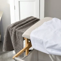 HOMCOM Coș pentru rufe din bambus și poliester cu masă de călcat și raft cu 3 niveluri, 113x34x82 cm(m-8)