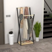 HOMCOM Cuier de podea din lemn cu 2 bare și raft inferior, design modern, 61x45x152cm(m-2)