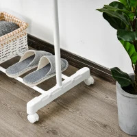 HOMCOM Estante de Ropa Perchero Estándar de Barra Altura Ajustable Portátil con Estante Inferior sobre Ruedas Tubería de Acero 68,5x42x87-145 cm Blanco Plata(m-7)