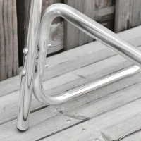Outsunny Set Tavolino Alto con 2 Sgabelli da Bar, Arredamento da Giardino in Alluminio e Acciaio Colore Argento(m-9)