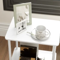 HOMCOM Moderne 2-laagse Bijzettafel met Opbergruimte en Metalen Frame voor Woonkamer, Slaapkamer, Wit(m-8)