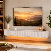 HOMCOM Schwebendes Wand-TV-Board 160 cm mit LED-Beleuchtung und Steckdosen, TV-Möbel für 182,88 cm Fernseher, Weiß(m-2)