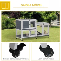 PawHut Coelheira de Madeira com Rodas 147x45,5x88,5cm Gaiola para Coelhos de 2 Níveis com Teto Abatível 2 Cercados de Metal 3 Bandejas Removíveis 3 Portas com Trava e Rampa Cinza(m-7)