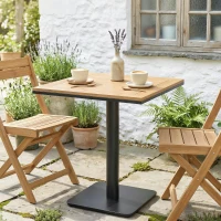 Outsunny Beistelltisch 70 x 70 cm wetterfest Gartentisch mit Holzoptik Breite Basis, Quadratisch Naturholz(m-10)