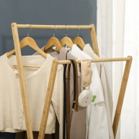 HOMCOM Suporte para Cabides de Bambu com Prateleira para Sapatos 2 Barras e 2 Ganchos 74x42x150 cm Madeira(m-7)