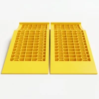 HOMCOM Set de 2 Rampe de Încărcare din Plastic pentru Mașini, cu Capacitate de 3 Tone și Suprafață Antiderapantă, Galben(m-9)