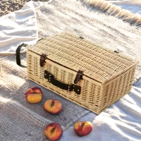 Outsunny Cesta da Pic Nic per 4 Persone con Area Frigo e Accessori, in Vimini, 54x34x20 cm, color Legno(m-10)