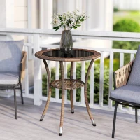 Outsunny Mesa de Vime Redonda Ø64x71 cm Mesa de Jardim com Estante e Tampo de Vidro Suporta 50 kg para Terraço Pátio Castanho(m-9)