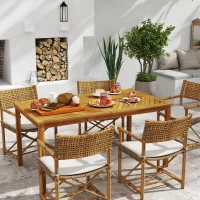 Outsunny Gartentisch 150x85cm, Wetterfest Balkontisch aus Holz, 6 Personen mit Schirmloch, Lamellendesign Naturholz(m-10)