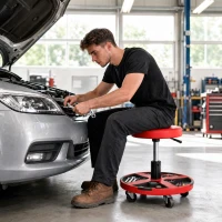HOMCOM Taburet mobil pentru atelier cu tavă Înălțime reglabilă de 40-52 cm Capacitate 135 kg cu roți pentru garaj Roșu(m-6)