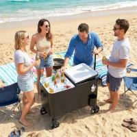 Outsunny Carrinho Frigorífico de 56L com Rodas Pega Ajustável Abre-garrafas Recolhedor de Tampas Dreno 75x35x120 cm Preto(m-11)