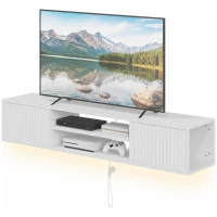 HOMCOM Mobile TV Sospeso, Mobile Porta TV Fino a 65" con Ripiano Regolabile, Luci LED RGB, Prese di Corrente, Bianco(m-11)