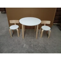 AIYAPLAY Table enfant avec 2 chaises empilables 3 pièces Table ronde jeu en bois Enfants 3-8 ans pour crèche classes Blanc(m-2)