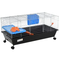 PawHut Jaula para Animales Pequeños, Jaula para Roedores con Ruedas, Botella de Agua, Comedero, Dispensador de Heno, Plataforma, Rampa, Bandeja Extraíble, para Conejos y Cobayas, 89x44x43 cm, Negro(m-11)