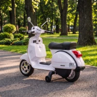 AIYAPLAY Moto Eléctrica Niños 12V Vespa PX150 Ruedas Auxiliares 2 Motores Suspensión Trasera Música Faros 3 km/h 3-6 Años Blanco(m-10)