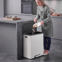 HOMCOM Poubelle à Double Compartiment 2 x 30L, Poubelle de Cuisine en Acier Inoxydable, Couvercle à Fermeture Douce, Argent(m-15)