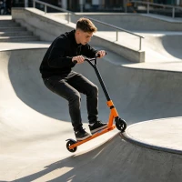 SPORTNOW Stunt-Scooter für Erwachsene & Jugendliche, Trick-Scooter mit 100 mm PU-Rollen, 360° Stahl-Y-Lenker, Aluminium-Deck, ABEC-7, Orange(m-9)