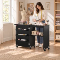 HOMCOM Masă de cusut pliabilă mobilier de cusut cu blat rabatabil și tăvițe de depozitare, poliță deschisă și roți, negru(m-6)