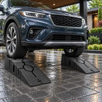 HOMCOM Lot de 2 Rampes Voiture 4T HDPE Pente Douce 90cm Rampe de Levage Butée Antidérapante Largeur 29,5cm 90x29,5x22,5cm Noir(m-15)