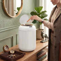 HOMCOM Poubelle de cuisine automatique 10 L Poubelle de cuisine Capteur infrarouge Fermeture douce Anti-traces Blanc(m-4)