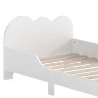 AIYAPLAY Kinderbed Wolkdesign met Uitvalbeveiliging, voor 3-8 Jaar, geschikt voor 140 x 70 x 5 cm matras, Wit(m-10)