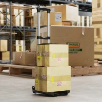 HOMCOM Carrello Portapacchi Pieghevole da 40 kg con 2 Cinghie, Maniglia Telescopica, Alluminio e Plastica, Nero(m-2)