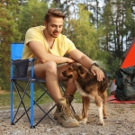 Outsunny Metal Frame Sponge Padded Folding Camping Chair w/ Pockets Blue
