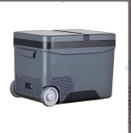 Outsunny Frigo Portatile Elettrico 35L da 12 Volt con Maniglia e Schermo LCD, 63.2x42x42.8 cm, Grigio