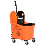 HOMCOM Cubo de Fregona con Ruedas 36L Carro de Limpieza con Escurridor de Presión y 2 Cubetas Separadas 54x41x91,5cm Naranja