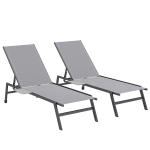 Outsunny 2-delige set tuinligbedden met 5-voudig verstelbare rugleuning, zijtafel, 2 wielen, antislipvoetjes, grijs