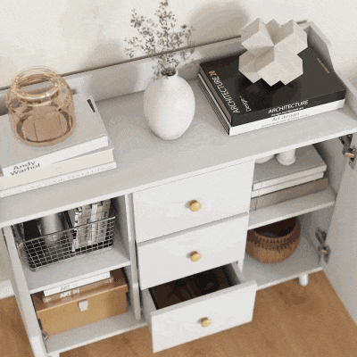 HOMCOM Aparador Sala de Estar Moderno com 2 Portas 3 Gavetas e Pés de Madeira de Pinho 90x32x80 cm Branco